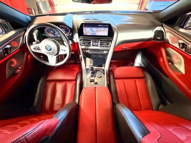 2020 BMW M850XI 9