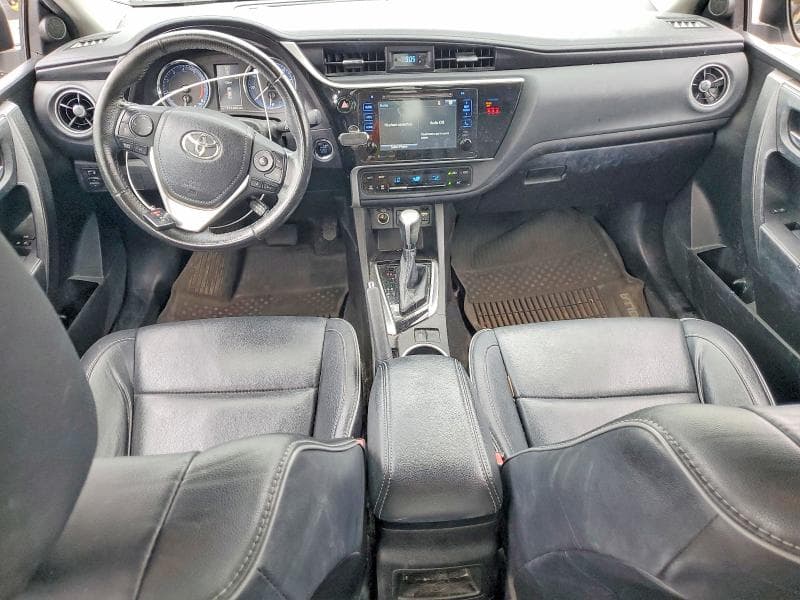 2018 TOYOTA COROLLA XLE 8