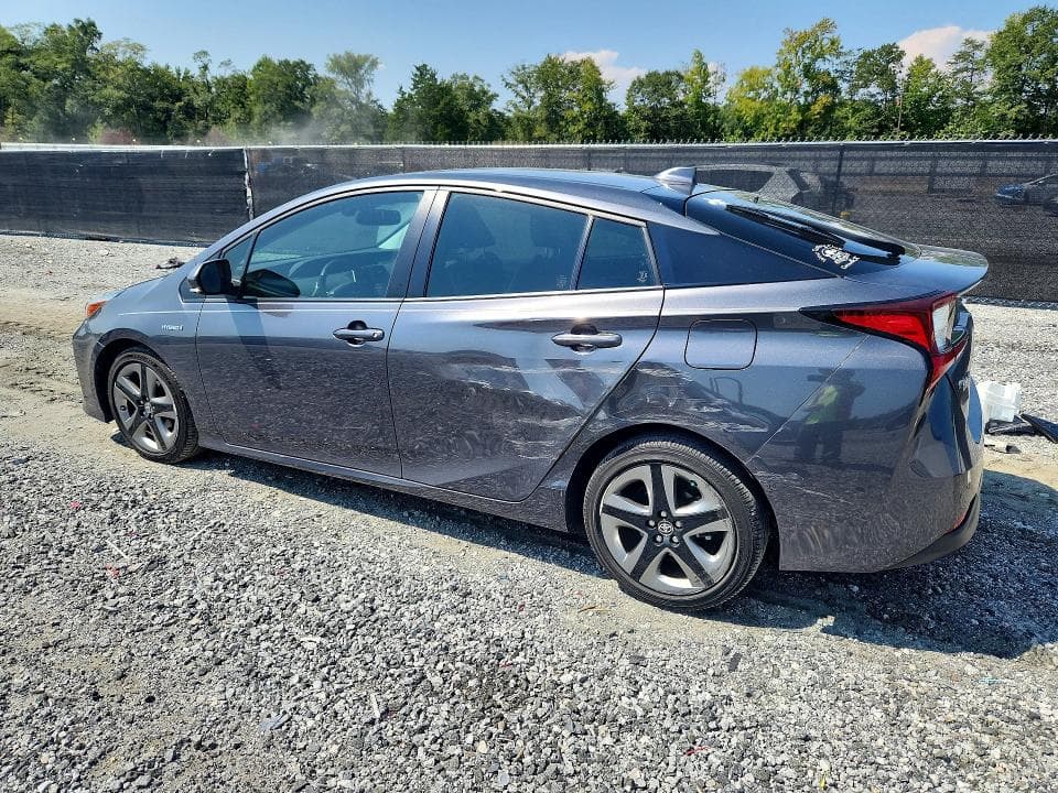 2021 TOYOTA PRIUS XLE 2