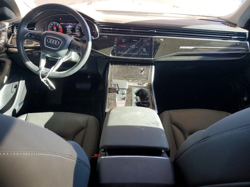 2021 AUDI Q8 PRESTIGE 8