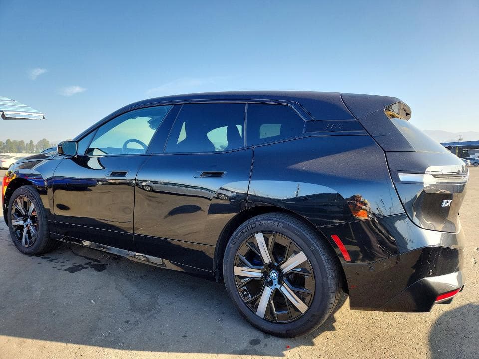 2025 BMW IX XDRIVE50 2