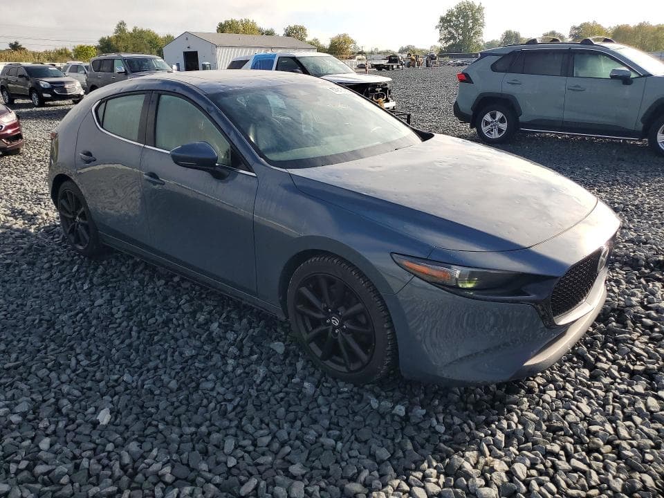 2020 MAZDA 3 PREMIUM 4