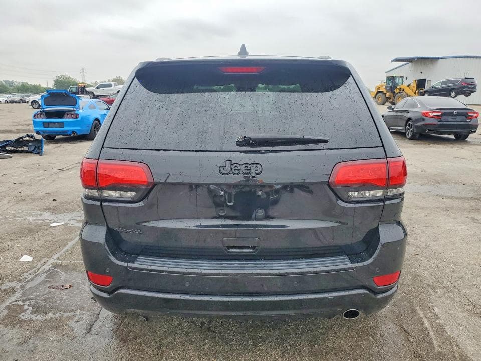 2017 JEEP GRAND CHEROKEE LAREDO 6