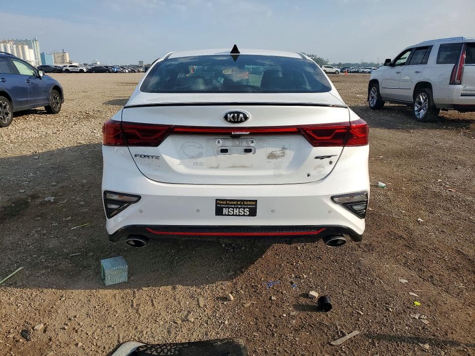 2021 KIA FORTE GT 6