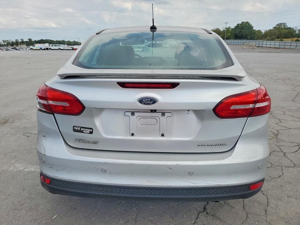 2017 FORD FOCUS TITANIUM 6