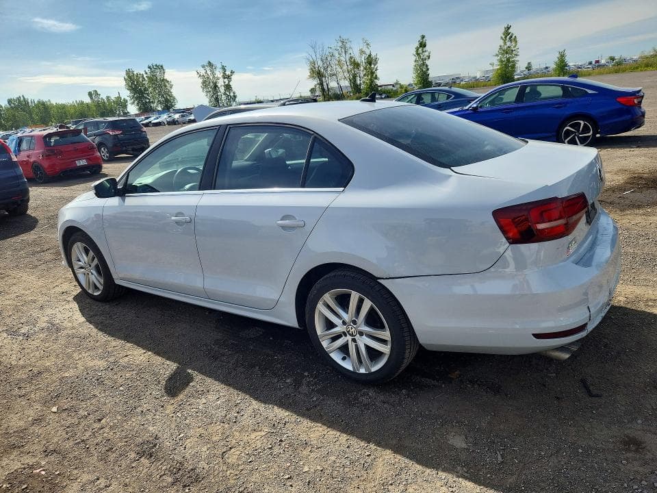 2017 VOLKSWAGEN JETTA SEL 2