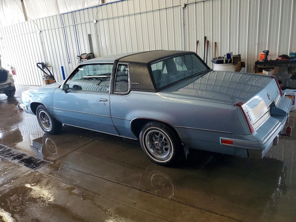 1985 OLDSMOBILE CUTLASS SUPREME 2