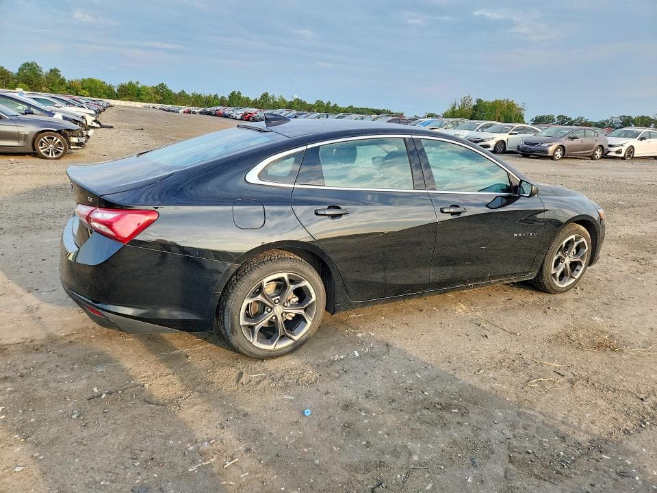 2022 CHEVROLET MALIBU LT 3