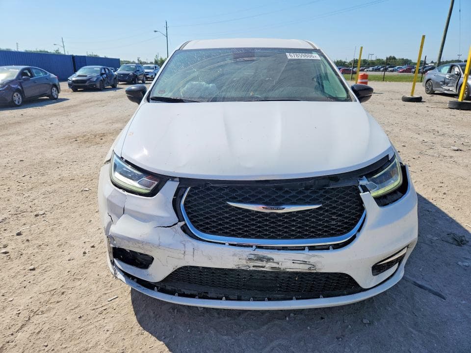 2024 CHRYSLER PACIFICA TOURING L 5