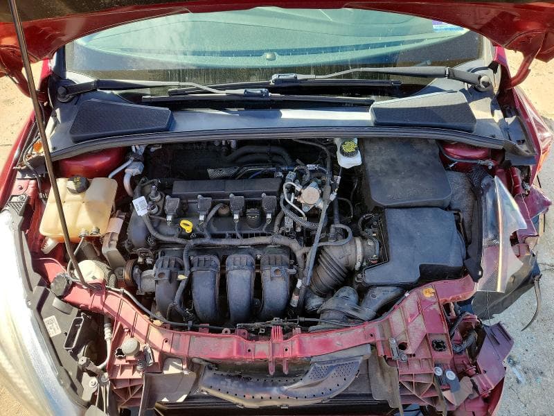 2017 FORD FOCUS SE 11