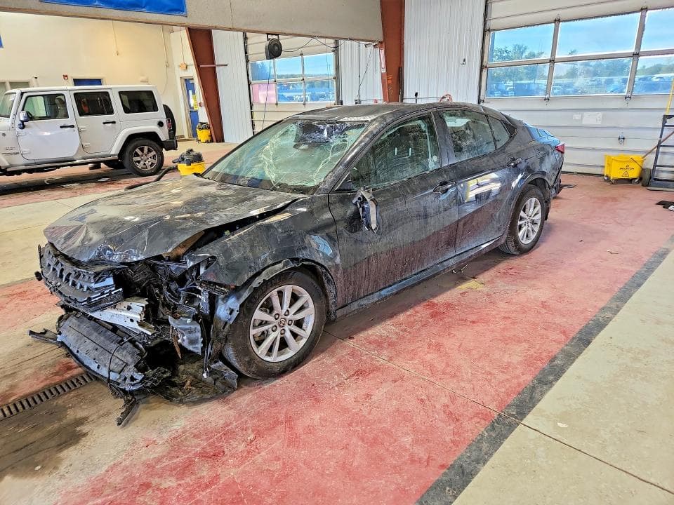 2026 TOYOTA CAMRY LE