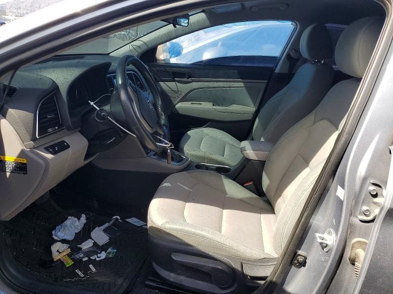 2017 HYUNDAI ELANTRA SE 7