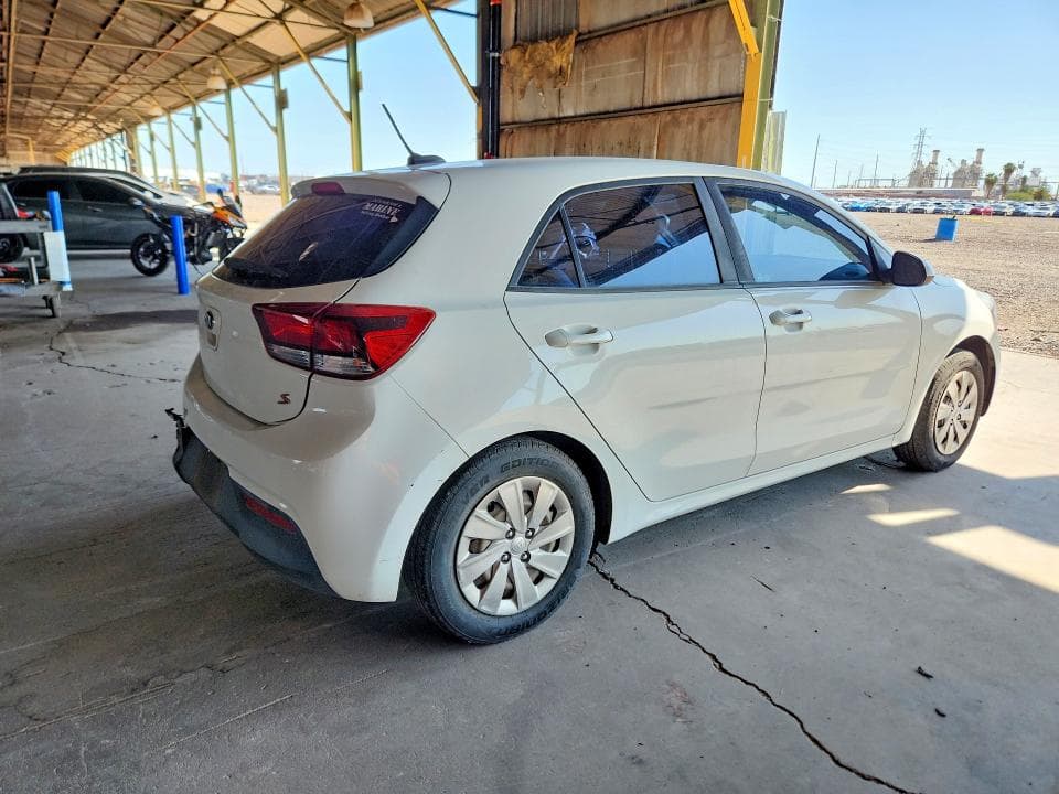 2018 KIA RIO 5-DOOR S 3