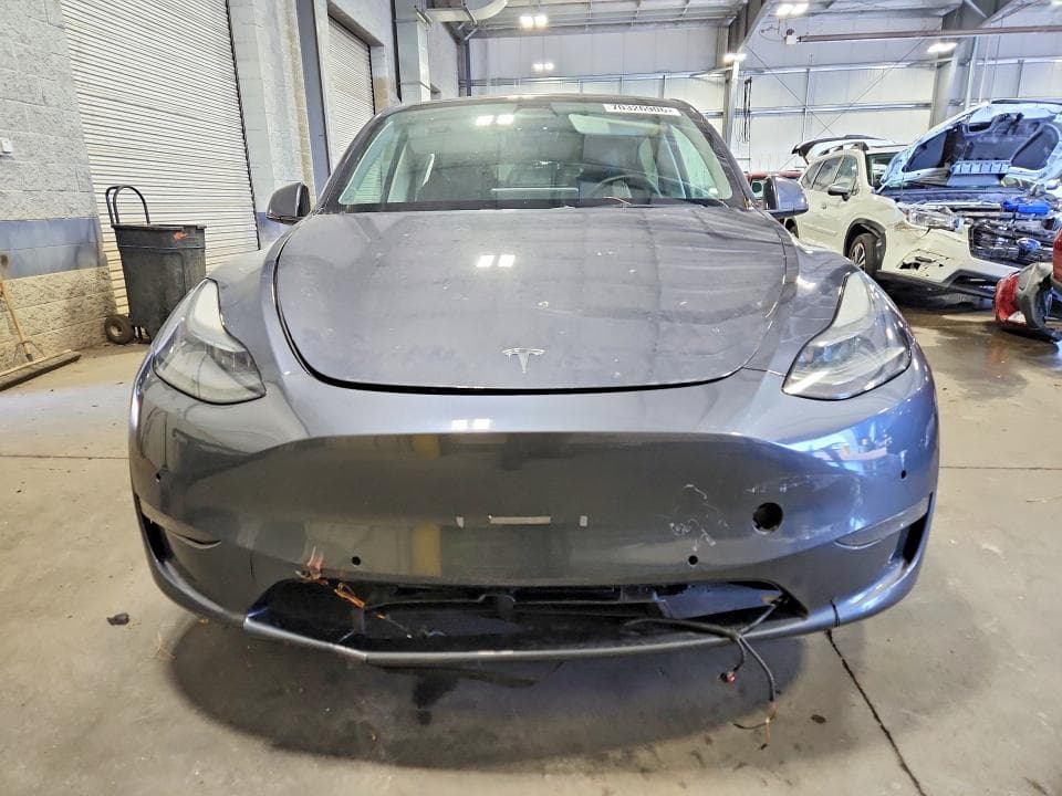 2022 TESLA MODEL Y 5