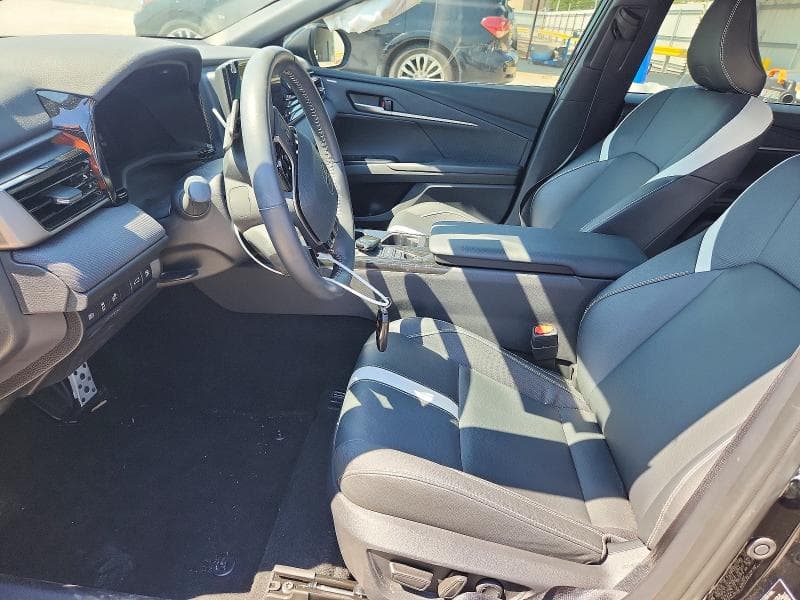 2026 TOYOTA CAMRY SE 7