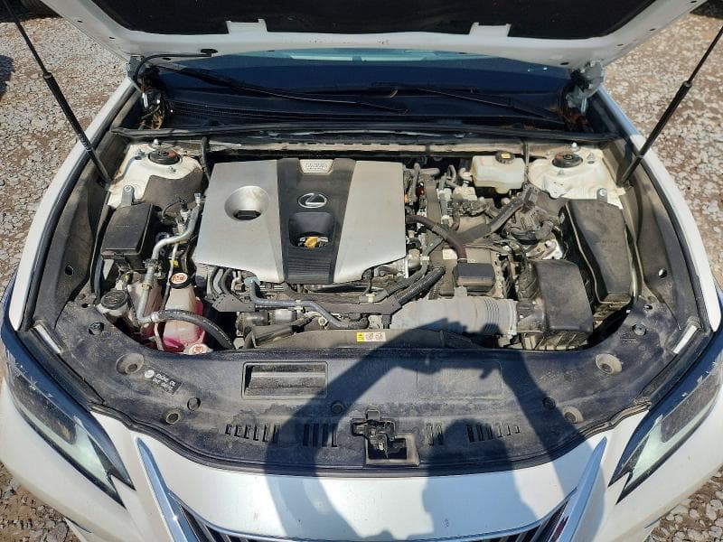 2021 LEXUS ES 300H 11