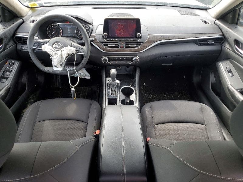 2024 NISSAN ALTIMA SV 8