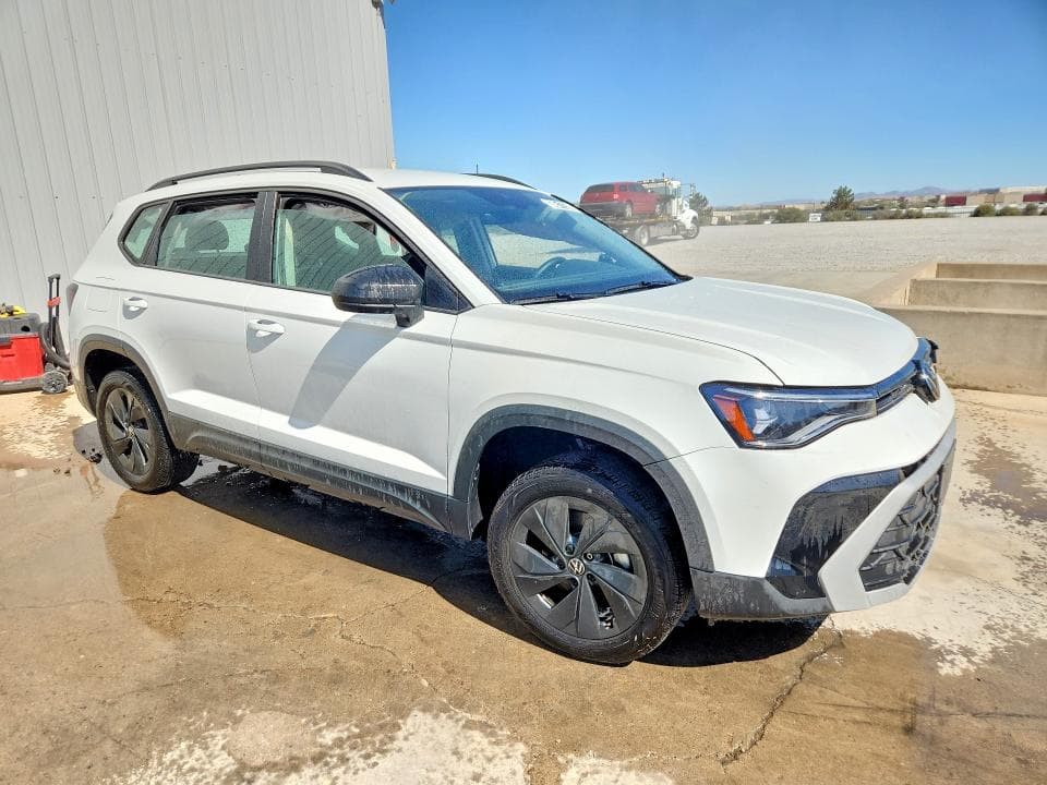 2025 VOLKSWAGEN TAOS S 4