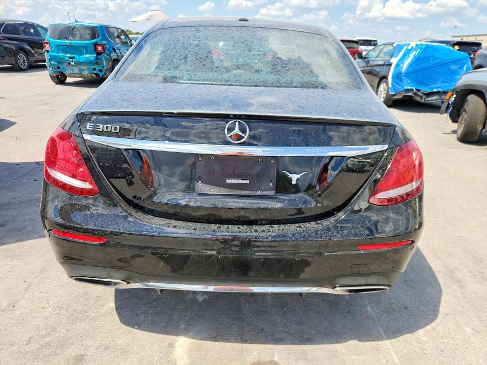 2017 MERCEDES-BENZ E 300 6