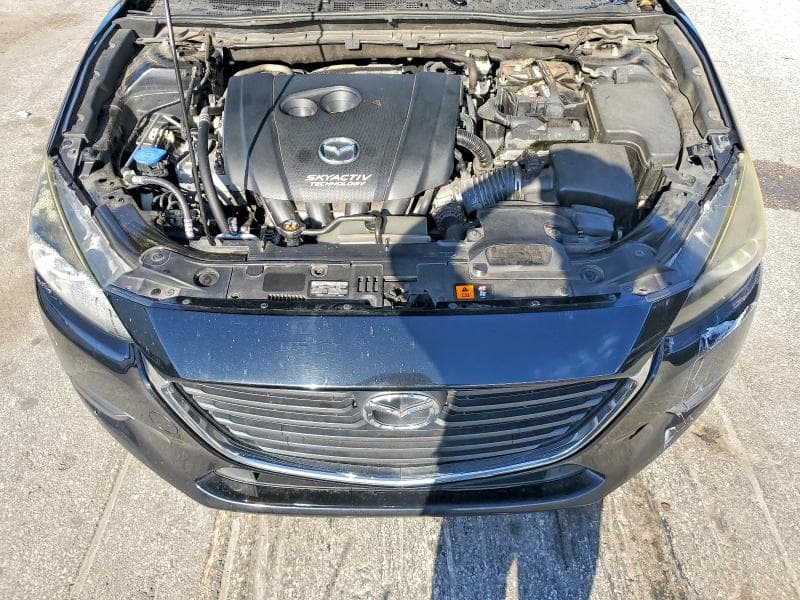 2018 MAZDA 3 TOURING 11
