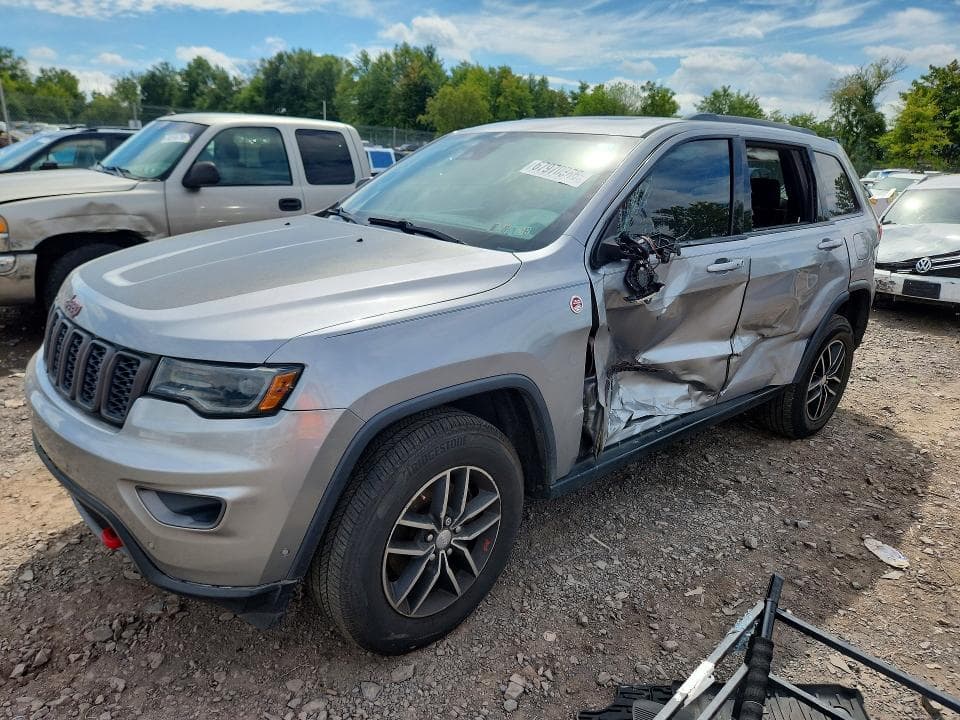 2017 JEEP GRAND CHEROKEE TRAILHAWK - 1