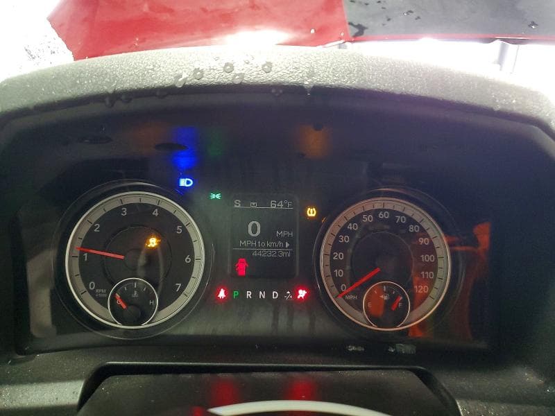 2019 RAM 1500 CLASSIC SLT 9