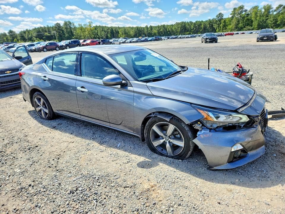2019 NISSAN ALTIMA SL 4
