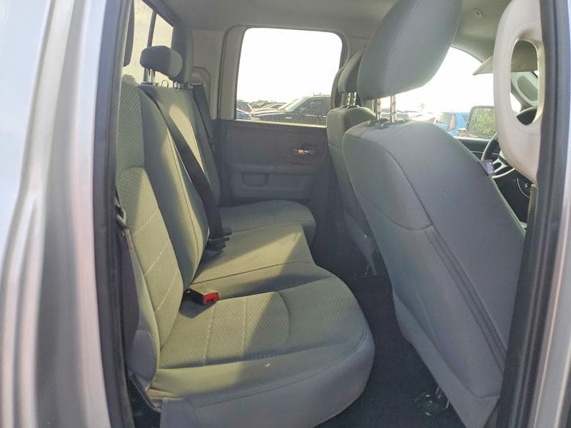 2017 RAM 1500 SLT 10