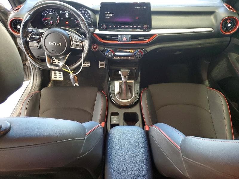 2023 KIA FORTE GT 8