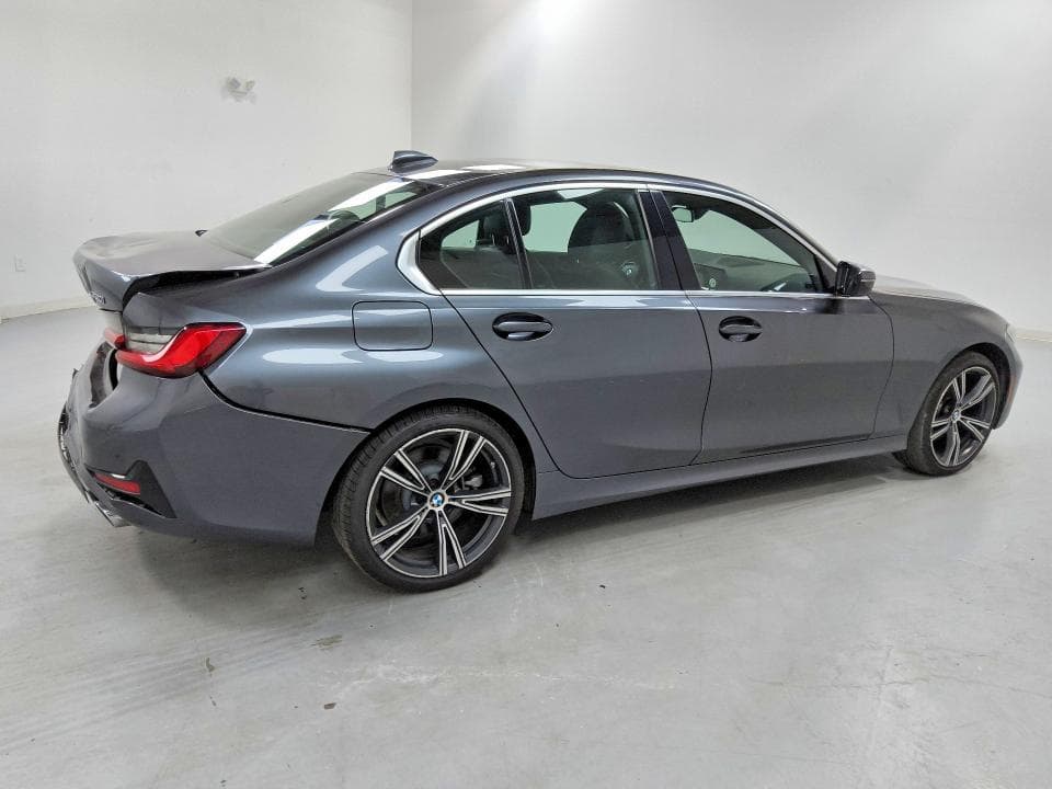 2021 BMW 330XI 3