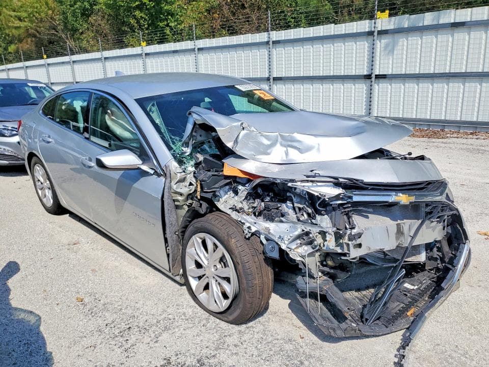 2022 CHEVROLET MALIBU LT 4