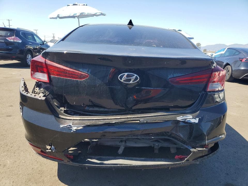 2019 HYUNDAI ELANTRA VALUE EDITION 6
