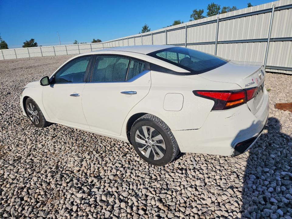 2021 NISSAN ALTIMA S 2