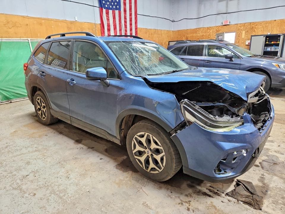 2020 SUBARU FORESTER PREMIUM 4