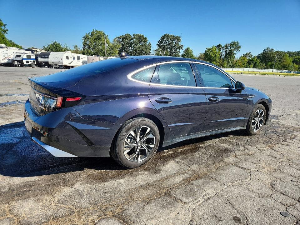 2025 HYUNDAI SONATA SEL 3