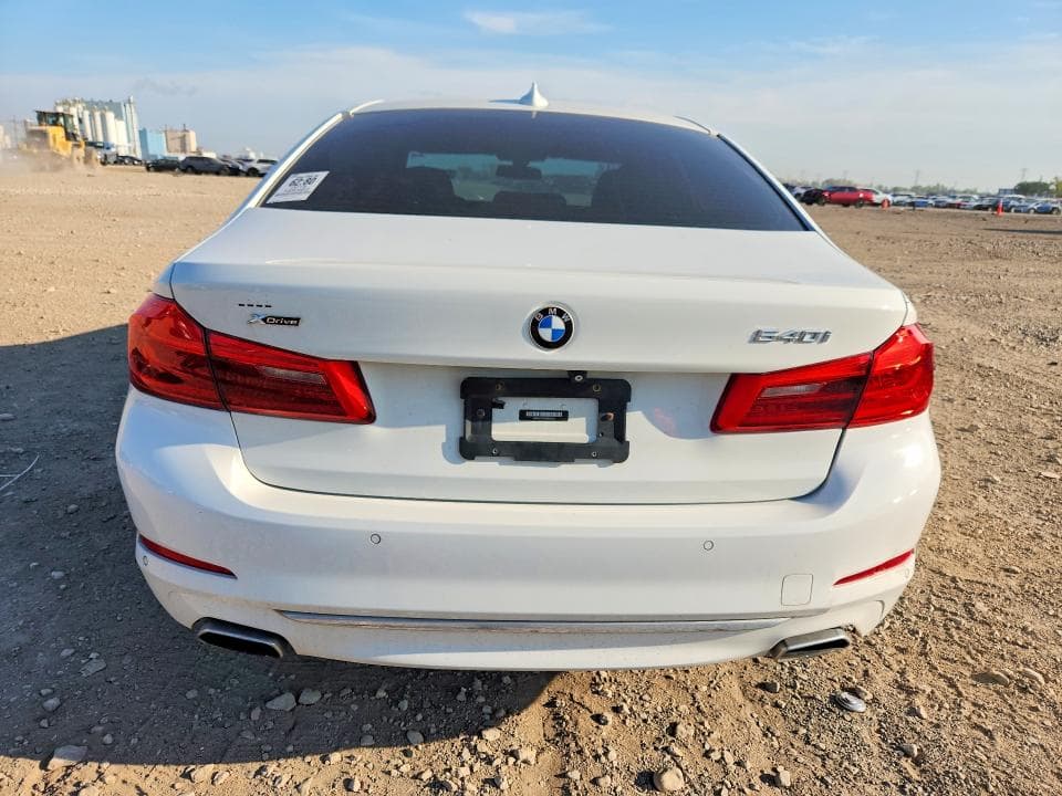 2018 BMW 540 XI 6