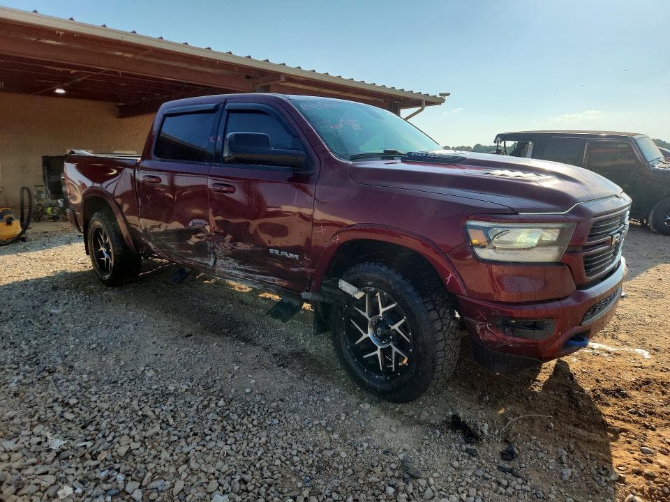 2019 RAM 1500 LARAMIE 4