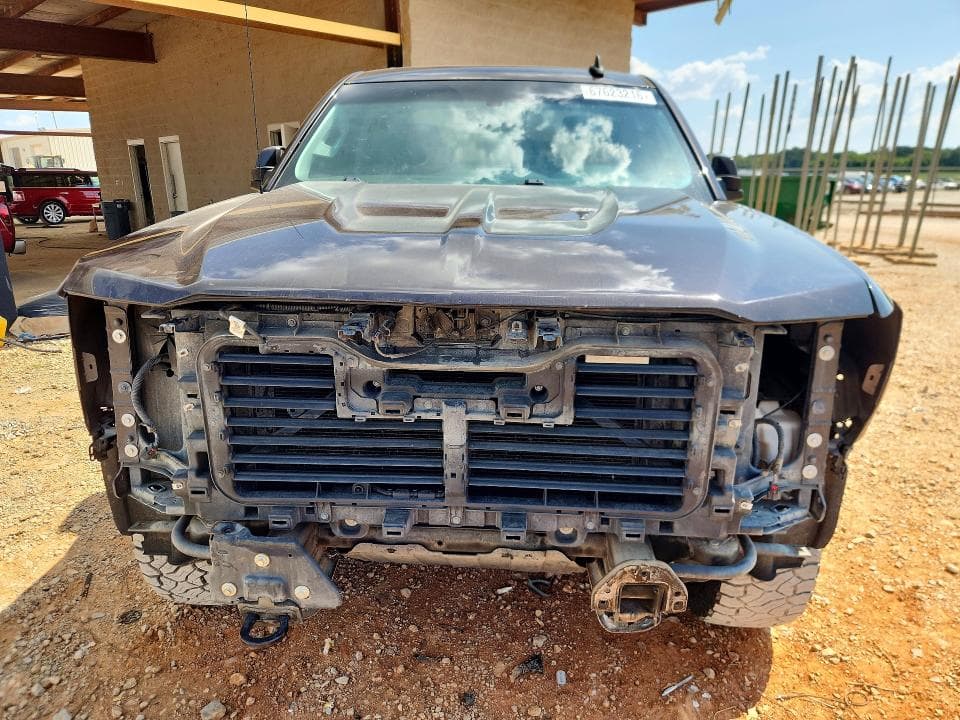 2019 CHEVROLET SILVERADO LD K1500 LT 5