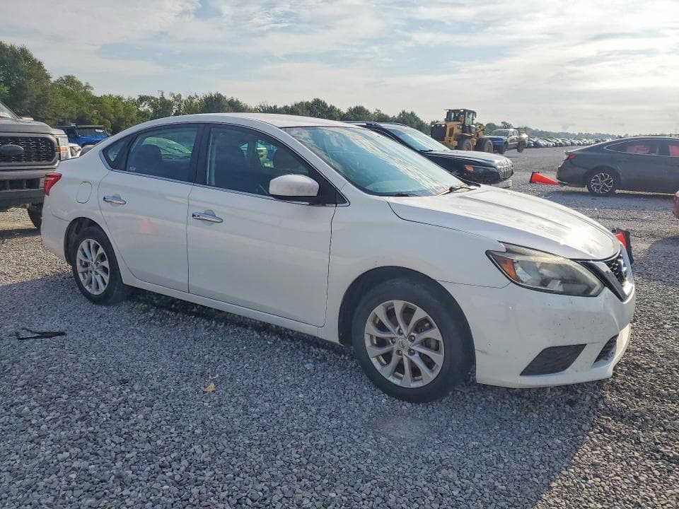 2019 NISSAN SENTRA SV 4