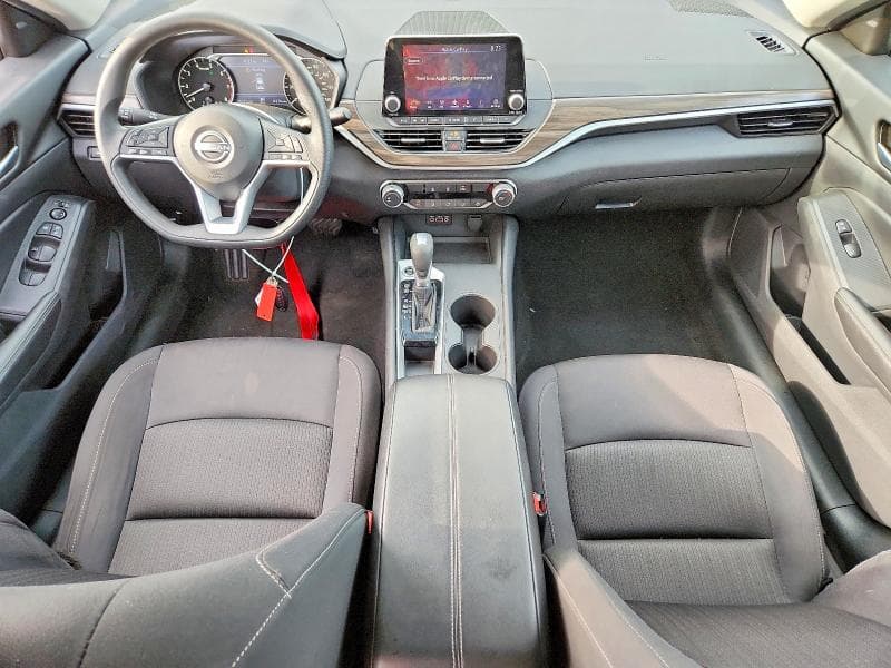 2025 NISSAN ALTIMA SV 8