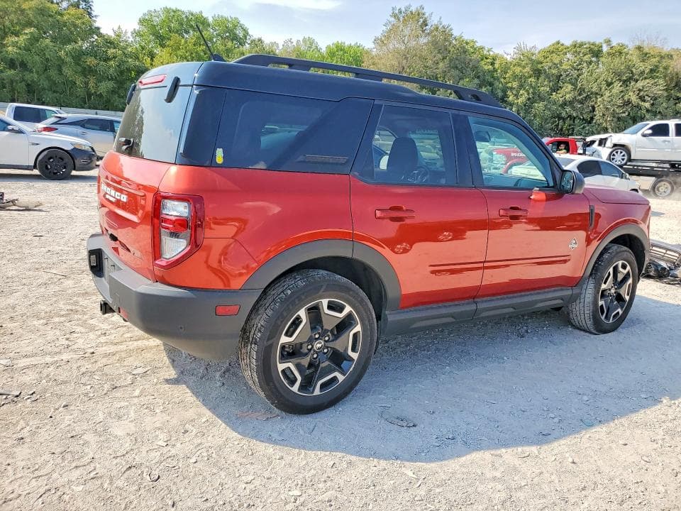 2022 FORD BRONCO SPORT OUTER BANKS 3