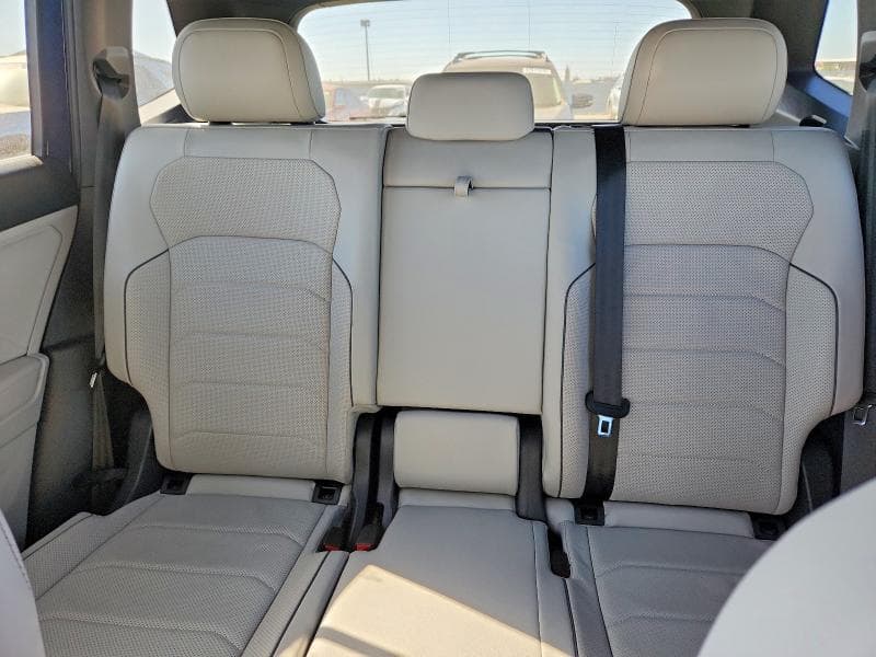 2022 VOLKSWAGEN TIGUAN SEL R-LINE 10