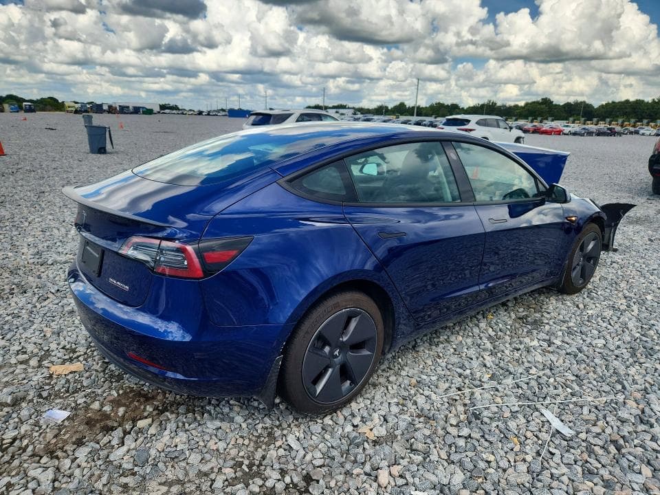2023 TESLA MODEL 3 3