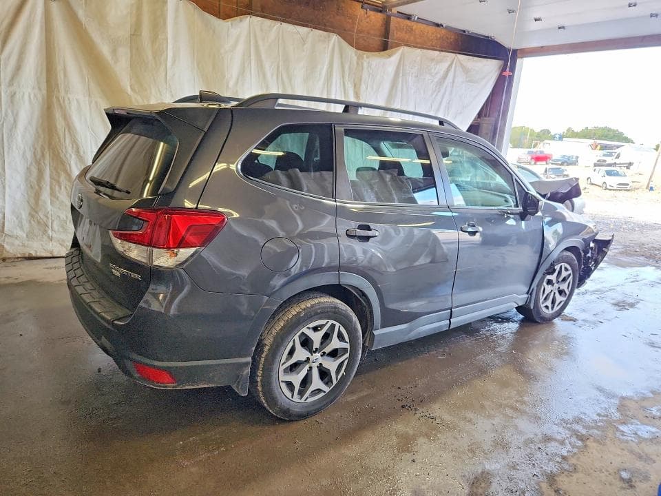 2021 SUBARU FORESTER PREMIUM 3
