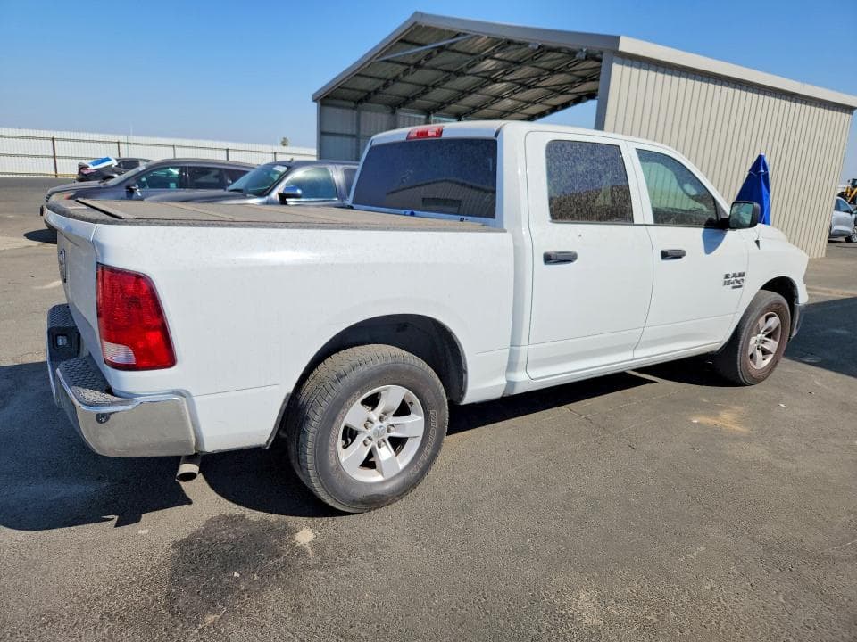 2022 RAM 1500 CLASSIC TRADESMAN 3