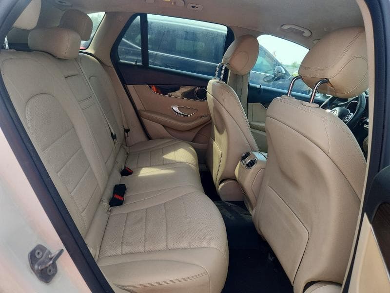 2020 MERCEDES-BENZ GLC 300 10