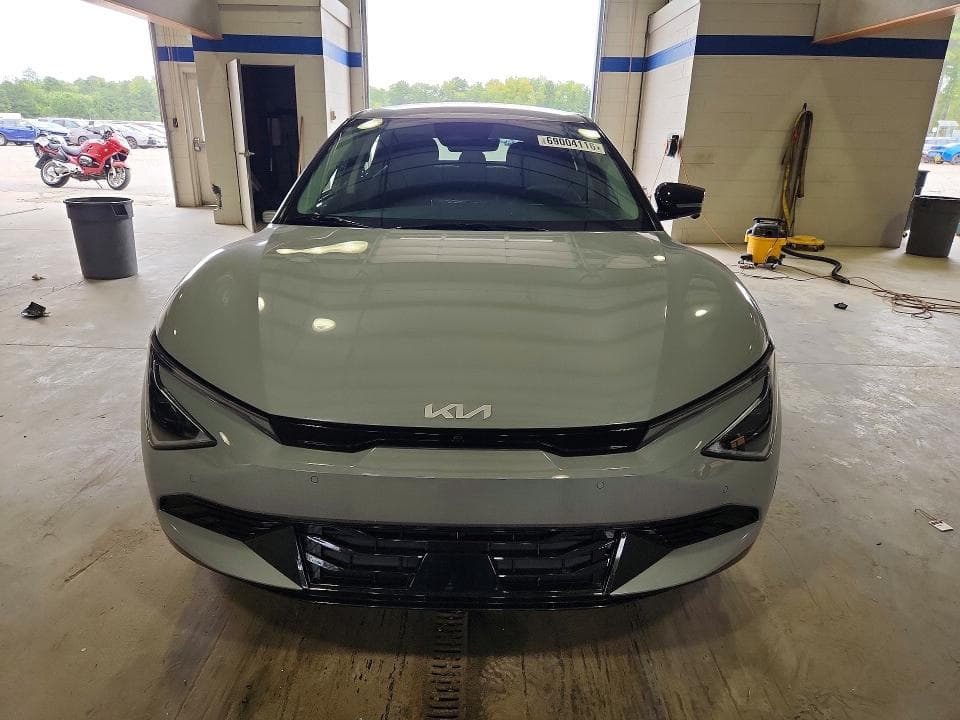 2025 KIA EV6 WIND 5