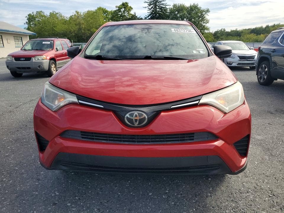 2017 TOYOTA RAV4 LE 5