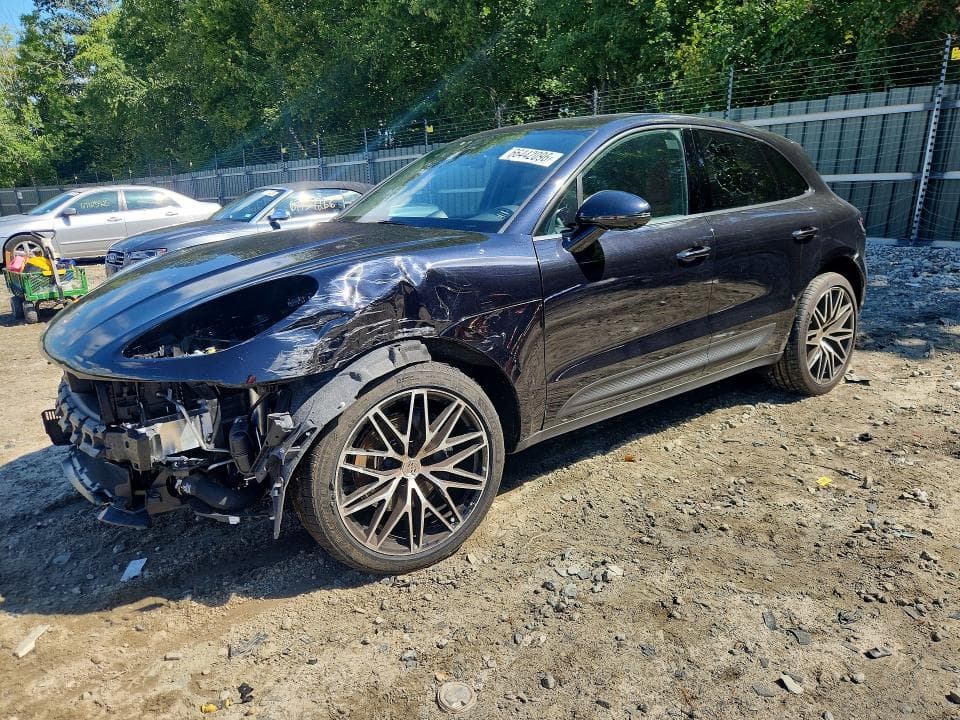 2026 PORSCHE MACAN BASE - 1