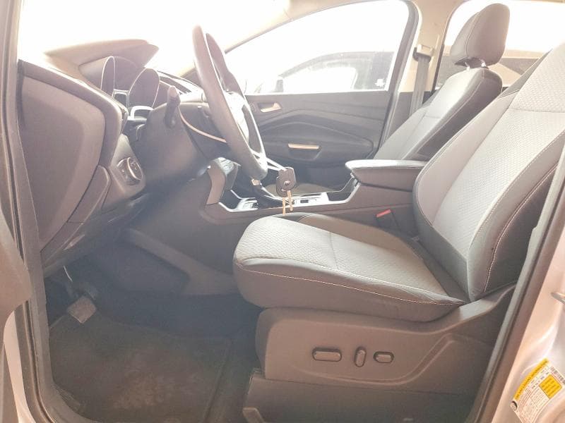 2017 FORD ESCAPE SE 7